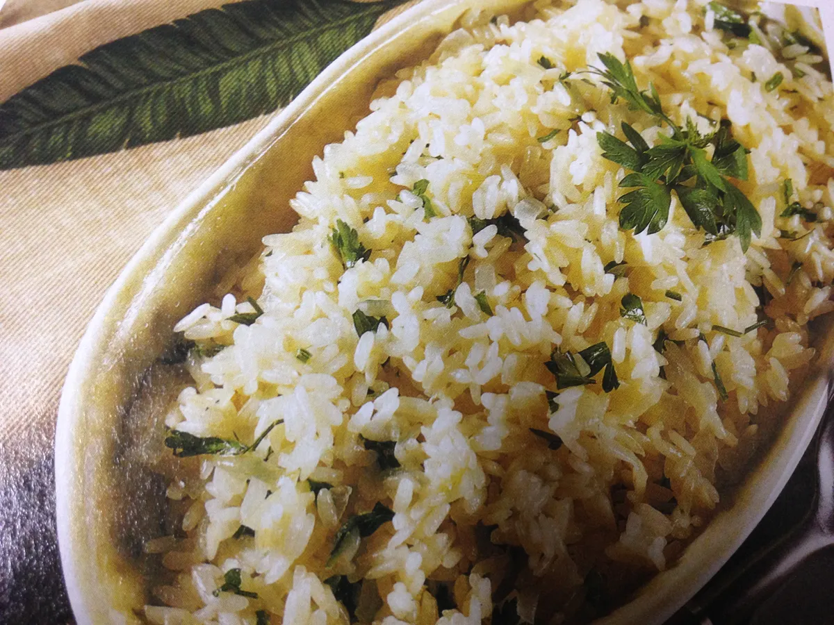 Arroz de Manteiga e salsa