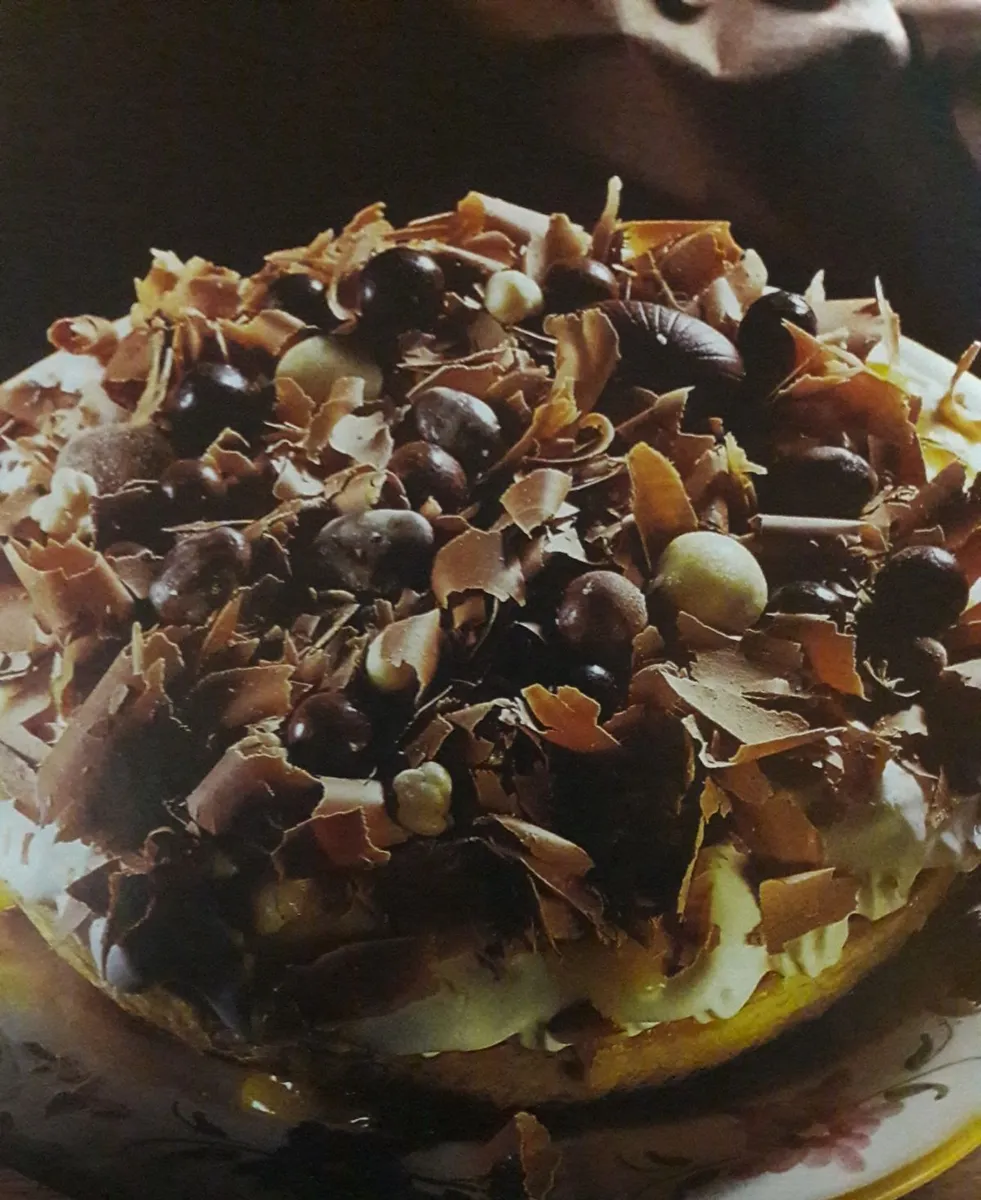 Bolo com natas e doce de ovos