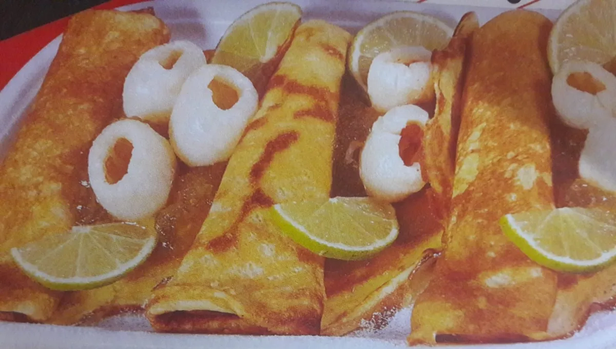 Crepe com Líchias e Doce de Maçã