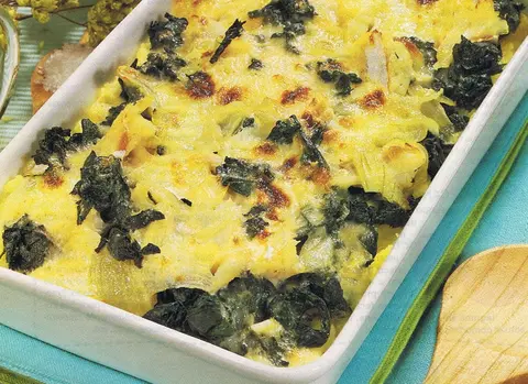 Bacalhau gratinado com espinafres