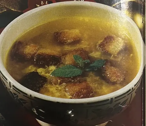 Caldo de Galinha e Cenoura