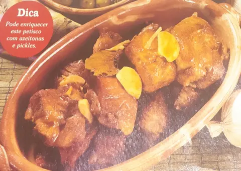 Carne de porco frita às Mercês