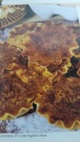 Pastéis de Amêndoa