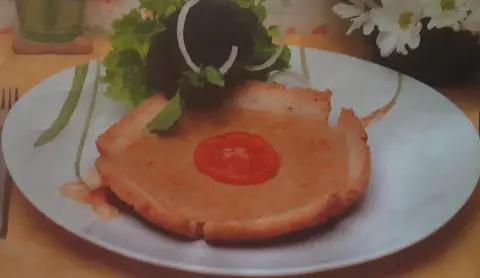 Pastel de Queijo com Tomate