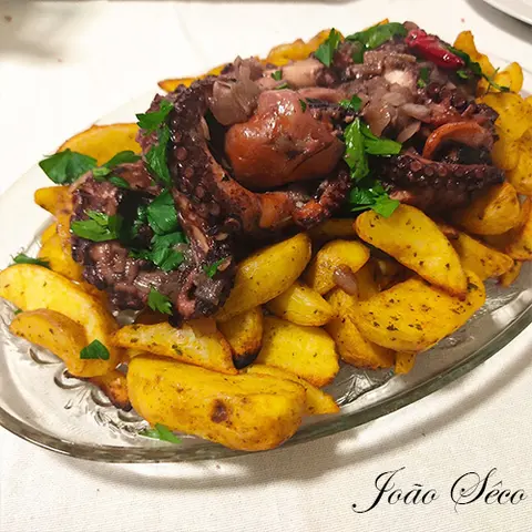 Polvo Guisado