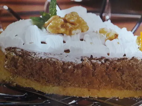 Tarte de Amêndoas com nozes